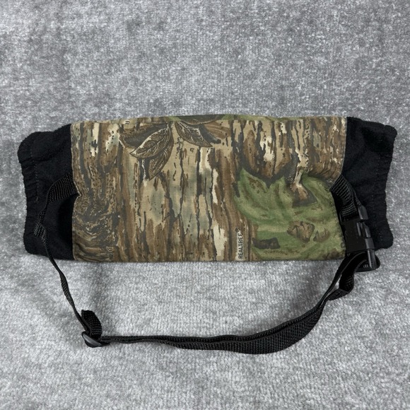 Realtree Other - Vintage Realtree Camo Hunting Hand Warmer Muff Waist Strap Adjustable